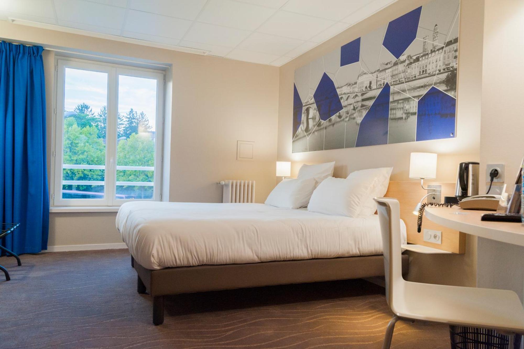 Brit Hotel Macon Centre Gare Zewnętrze zdjęcie