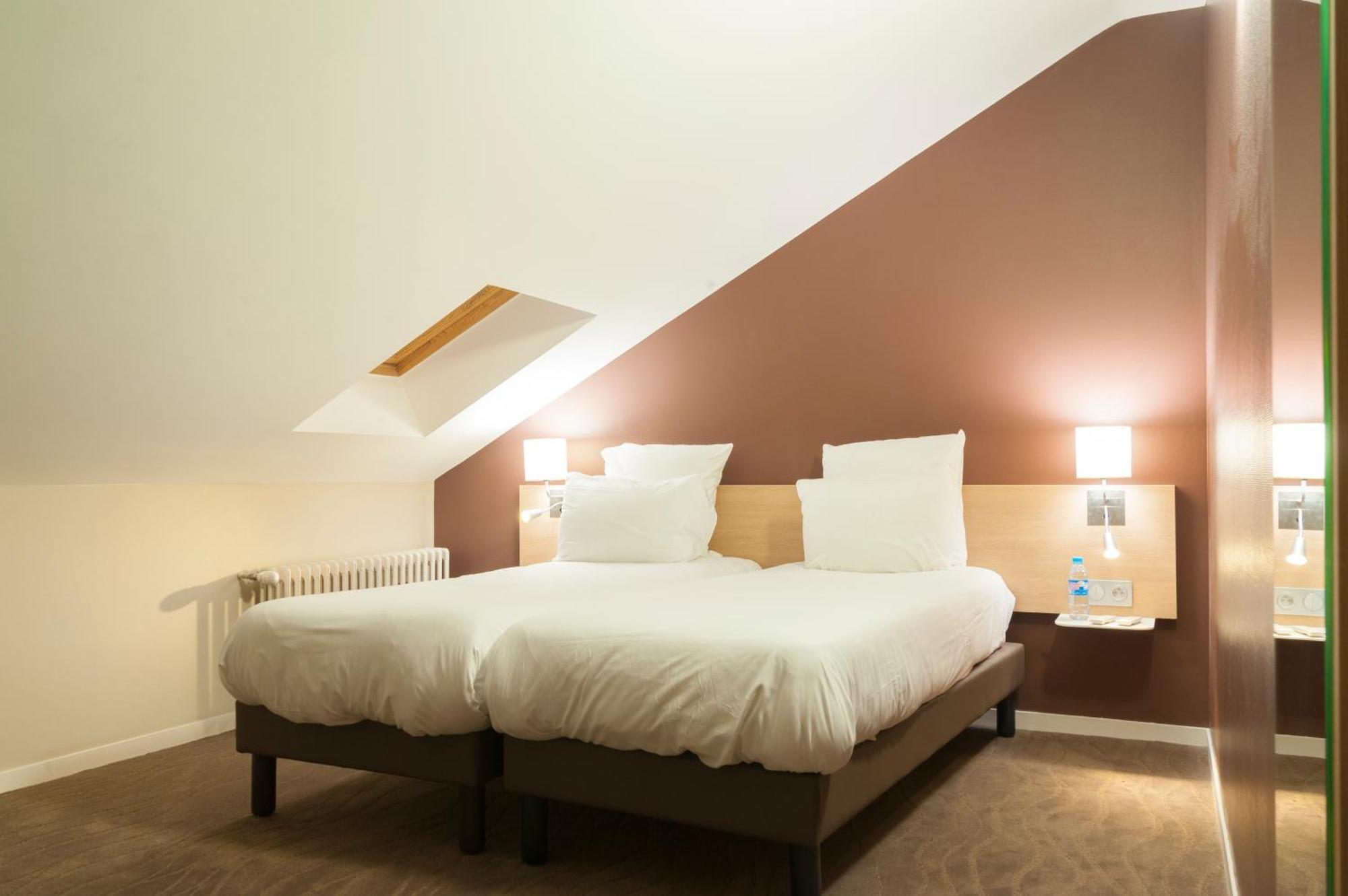 Brit Hotel Macon Centre Gare Zewnętrze zdjęcie